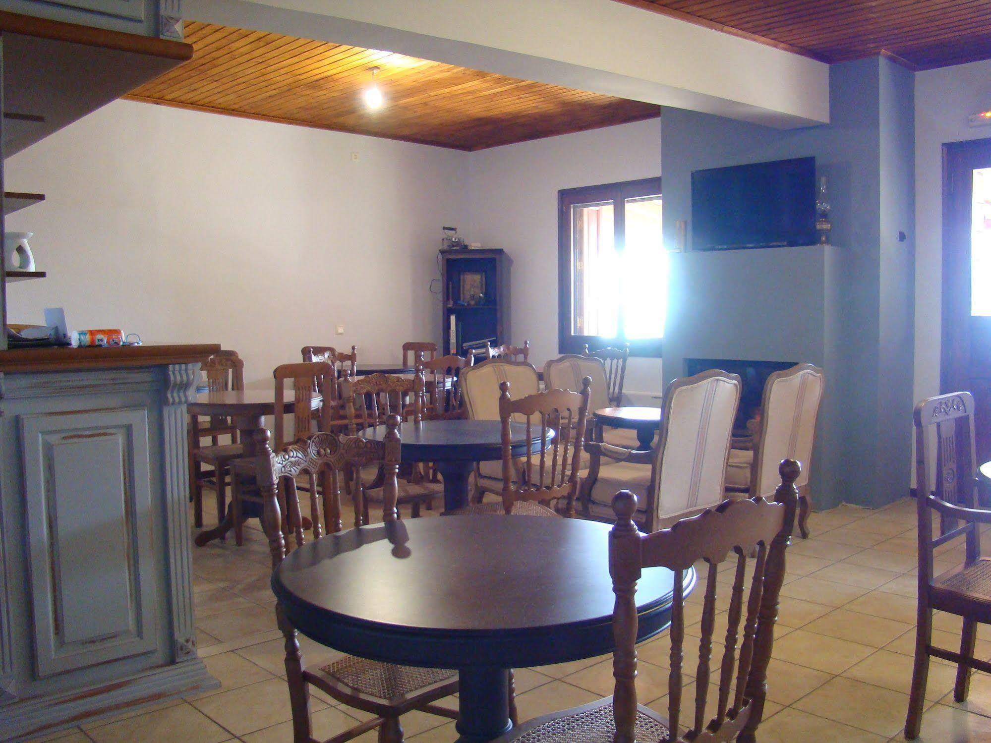 Ilion Hotel Nafpaktos Exterior photo