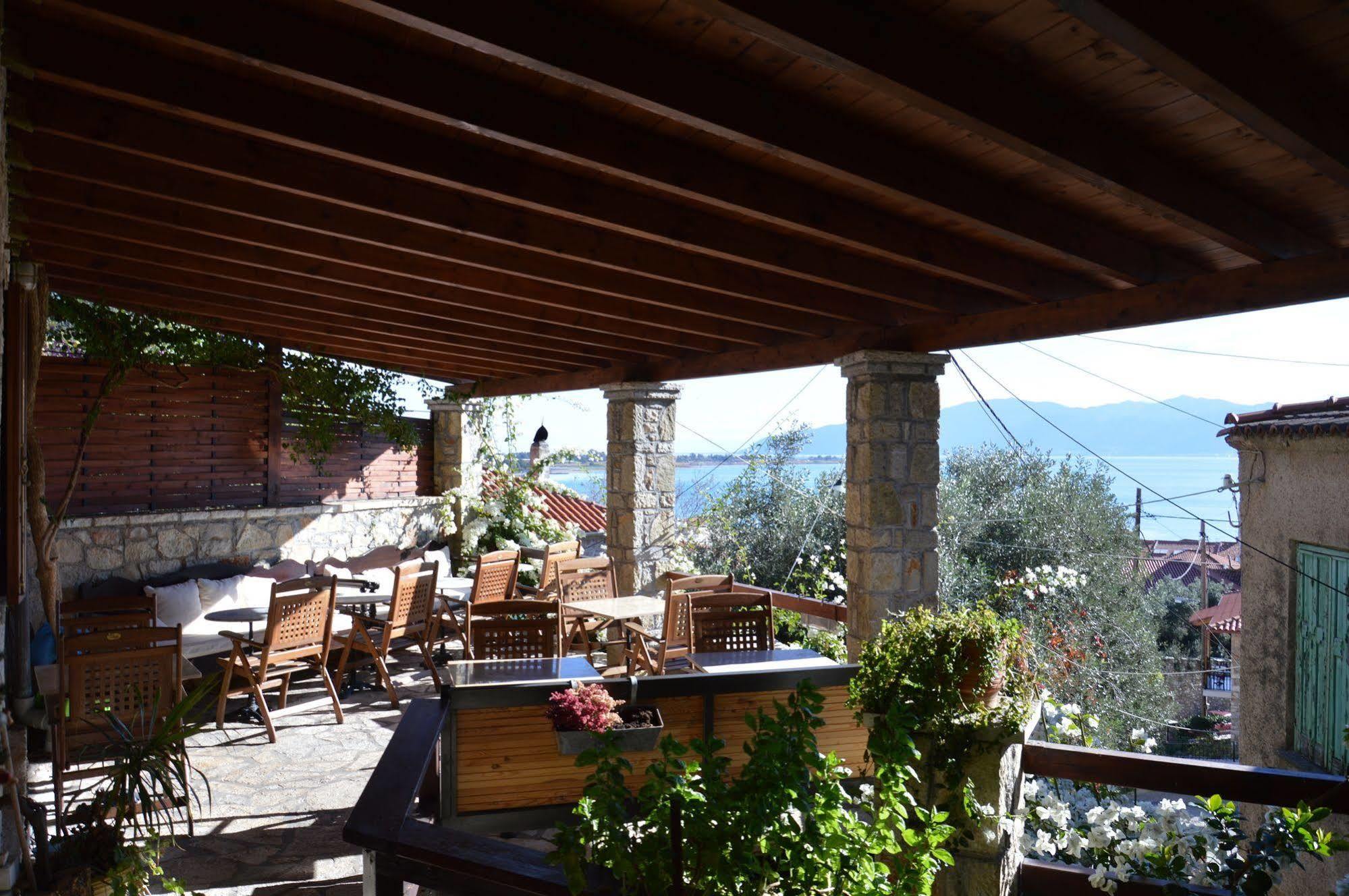 Ilion Hotel Nafpaktos Exterior photo
